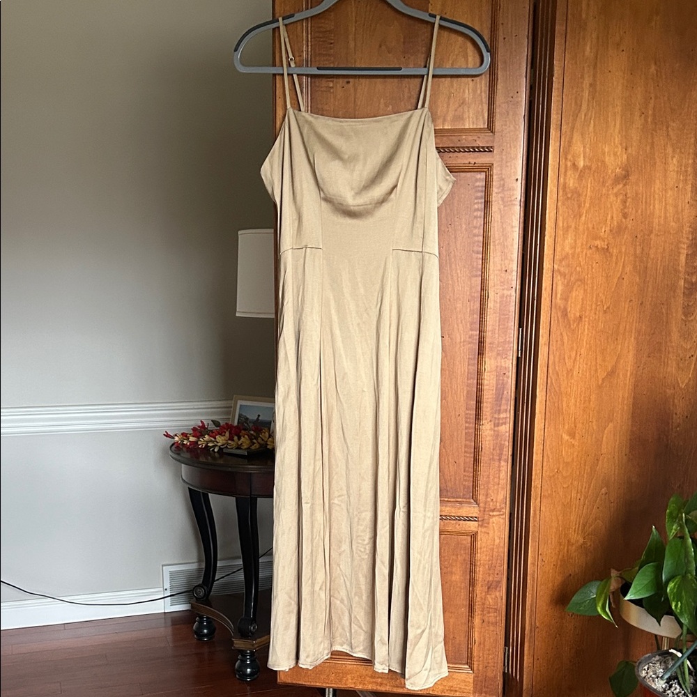 Banana Republic Strapless Tan Dress